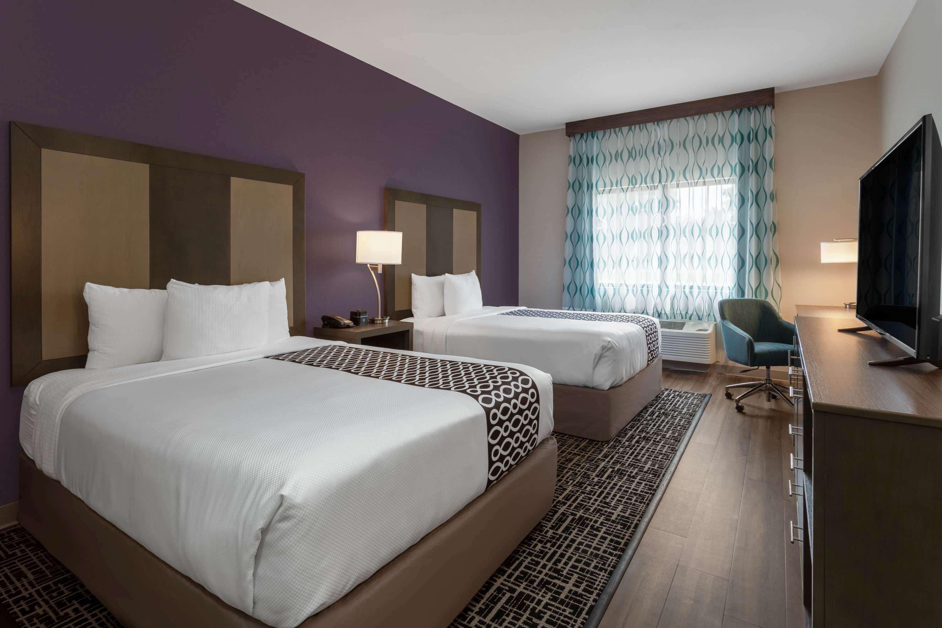 Готель La Quinta By Wyndham Wichita Airport Екстер'єр фото
